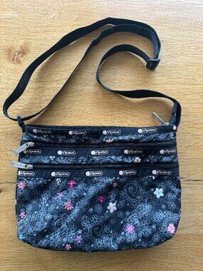 Lesportsac Crossbody Bag